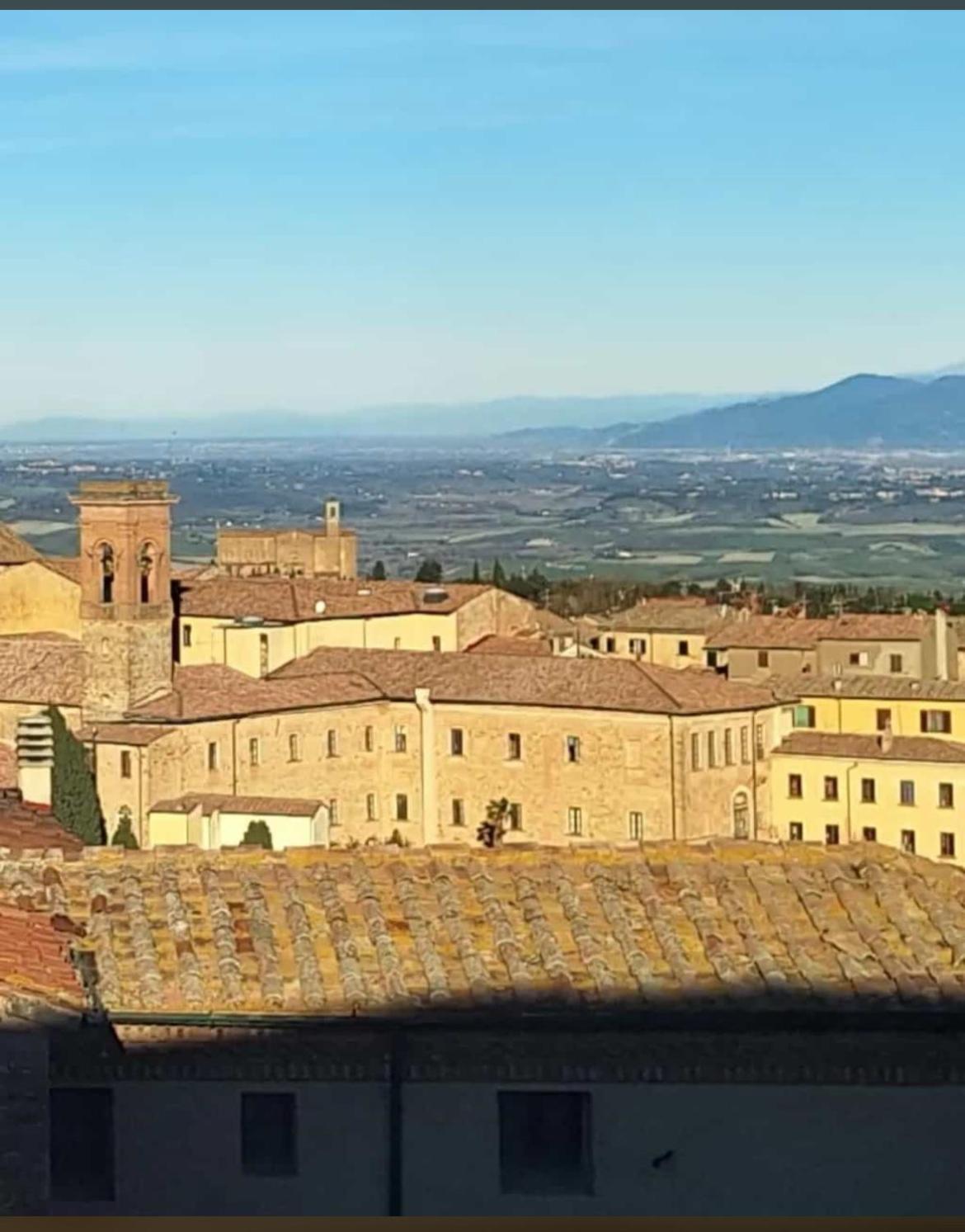 Benvenuti Da Linda E David Apartment Volterra Exterior photo